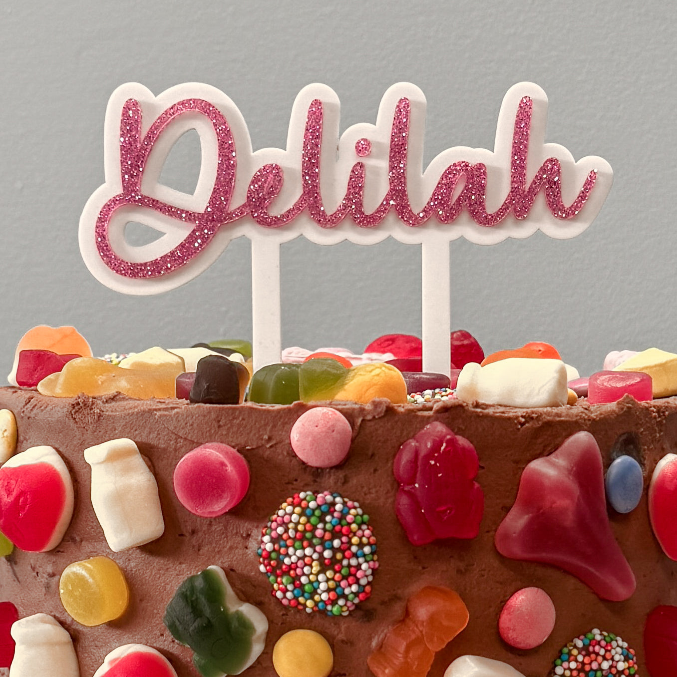Cake topper